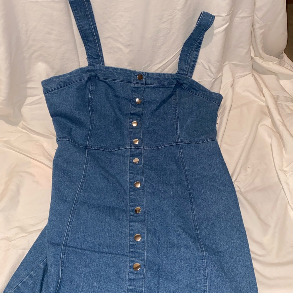 overall jean dress